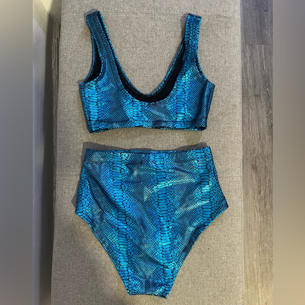 Lime Blonde Snakeskin Rave Set - Picture 3 of 3